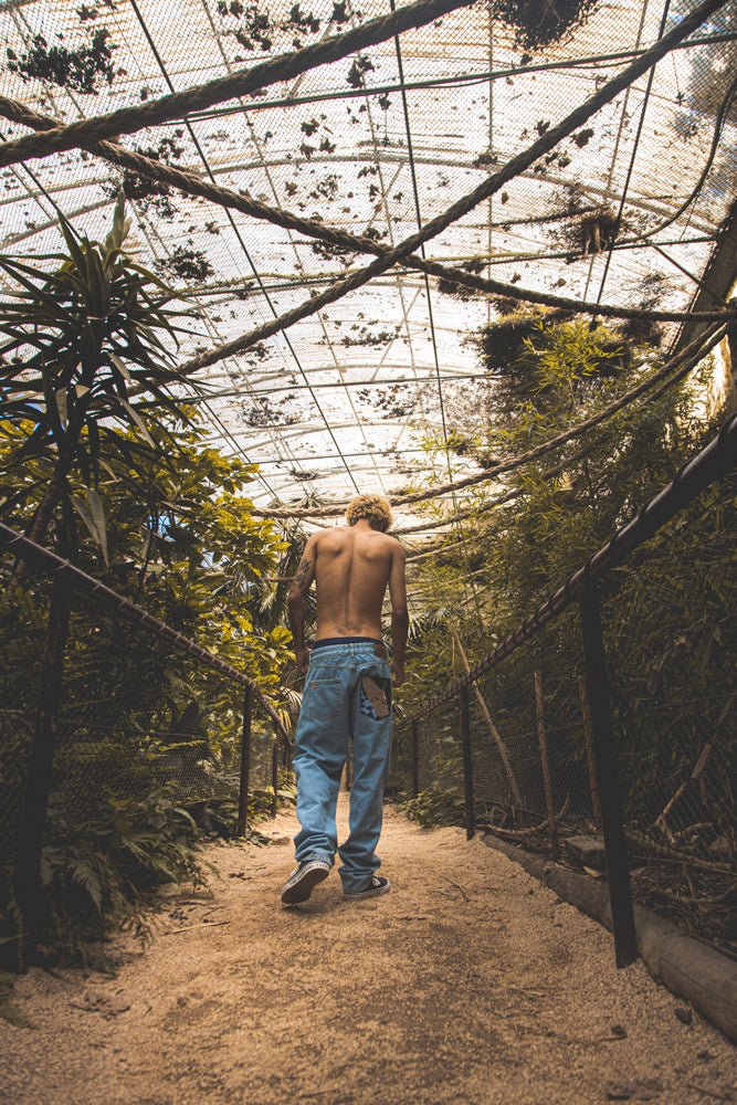 Metralha x Mr.Anderson: 4N0M4LY - METRALHA®